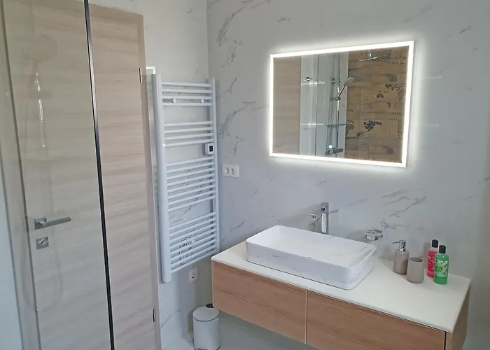 Gordana Ii * Hvar Town