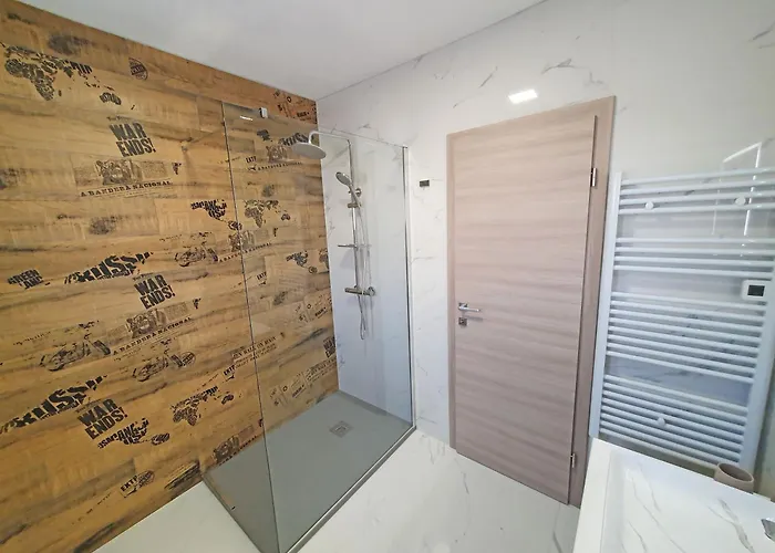 Gordana Ii * Hvar Town