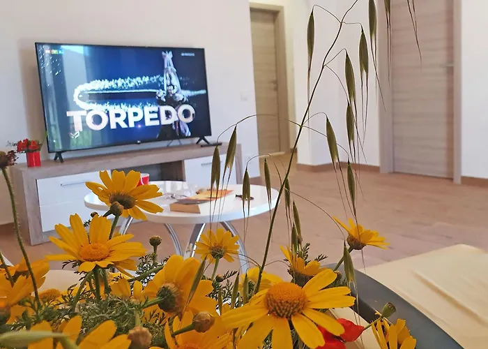 Gordana Ii * Hvar Town