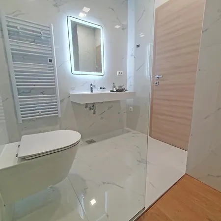 Gordana Ii Apartment *